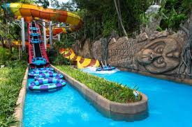You can visit legoland which comes with approximately seven themed areas and a water park to let the kids have their own adventurous experiences. Sunway Lagoon Theme Park Travel Expert