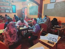 بداية دورة ادارة الجودة الشاملة في مركز مركز الثريا الدولي للتدريب والتنمية البشرية Facebook