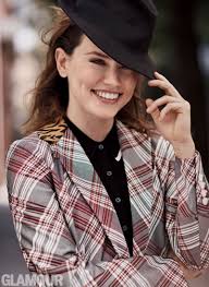 The force awakens (2015), the last jedi (2017), and the rise of skywalker (2019). Daisy Ridley Of Star Wars On Insta Bullies Disney Execs And Living Up To Rey Glamour