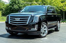 What's the difference vs 2018 escalade? Used 2019 Cadillac Escalade Esv Luxury 4x4 For Sale Special Pricing Chicago Motor Cars Stock 17051a