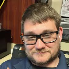 What are yall use for e-signing contracts? Something simple that even  non-tech savvy clients can easily use.