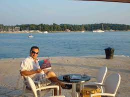Es basiert auf tausenden von fotos von ehemaligen urlaubern in kroatien. Im Hafen Von Porec Kroatien Kroatien Liebe