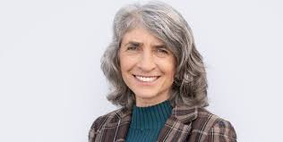 College race won't include beleaguered veteran incumbent