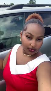 Carla Fleury❤️ (@bialou90)