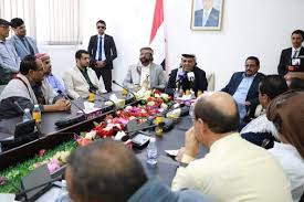 تعرف على الوزراء الذي تم إقصاءهم من حكومة الشرعية بضغوط خارجية (الأسماء). Ù…Ø£Ø±Ø¨ Ø¨Ø±Ø³ Ø¨Ø¹Ø¯ Ù†ÙÙŠ Ø§ØªÙ‡Ø§Ù… Ø§Ù„Ù…Ù…Ù„ÙƒØ© Ø¨Ø§Ø­ØªØ¬Ø§Ø² Ù‡Ø§Ø¯ÙŠ Ø§Ù„Ù…ÙŠØ³Ø±ÙŠ ÙˆØ§Ù„Ø¬Ø¨ÙˆØ§Ù†ÙŠ ÙÙŠ Ù…Ø£Ø±Ø¨ ÙˆÙ‡Ø°Ø§ Ø£ÙˆÙ„ Ø¹Ù…Ù„ Ù„Ù‡Ù…Ø§ ÙÙˆØ± ÙˆØµÙˆÙ„Ù‡Ù…Ø§