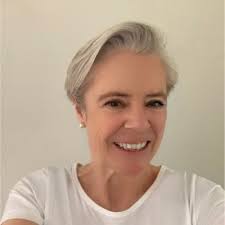 Bottega Veneta another fashion darling, another pointless advertising  campaign made for pure divertissement and with no medium term vision.