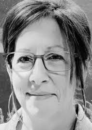 Anne Clapp's Instagram, Twitter & Facebook