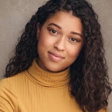 Anastasia Raymond's Instagram, Twitter & Facebook