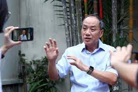 Born 5 september 1956) is a singaporean politician and businessman. Singapore Ge2020 I Felt My Work Was Done Says Former Wp Chief Low Thia Khiang Who Will Not Stand In Election Politics News Top Stories The Straits Times