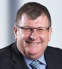 Board and Management Resumes 2017