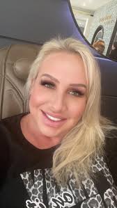 Bianca Warren Woodruff (@b.sparklesalways) • Instagram photos and videos