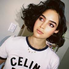 Karina Moore's Instagram, Twitter & Facebook