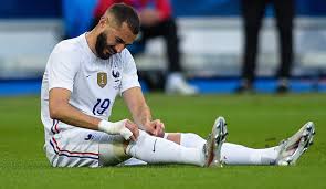 These are the detailed performance data of real madrid player karim benzema. Testspiel Roundup Frankreich Schiesst Sich Fur Dfb Elf Warm Erste Entwarnung Bei Benzema