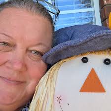 Wondering if someone in the group could please help me? I have started  following the 21 Day Fix portion containers, is anyone else following? Is  so, ice cream recipes.