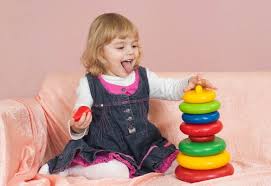 A classic wooden work bench toy for your toddler to hammer away on. An Age Appropriate Toy Guide Infacol