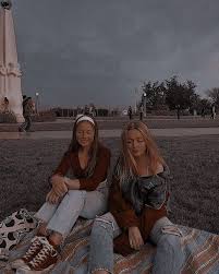 See more ideas about friend photoshoot, summer aesthetic, best friend pictures. É´á´‡á´ á´€ Friendship Photoshoot Friend Photoshoot Best Friends Aesthetic