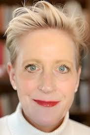 Deborah Layne's Instagram, Twitter & Facebook