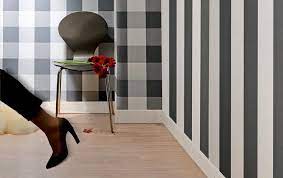 Produziert wird dieses besondere designobjekt in deutschland. Tapeten Mit Karos Und Streifen Schoner Wohnen