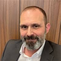 Darren Wiles's Instagram, Twitter & Facebook