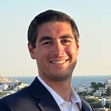 Excited to have just touched down in NYC to spend a couple of weeks meeting  with our members as we continue to co-create the Crest Surf Club NY members  experience with them. |