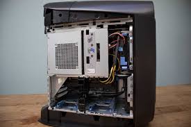 And the aurora ryzen r10, which is the amd variant. Alienware Aurora R10 Ryzen Edition Reivew Technuovo