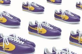 The lakers are one of the most successful teams in the history of the nba, and have won 16 nba championships, their last… Yg 4hunnid Block Runner Purple Gold Release Date Hypebeast