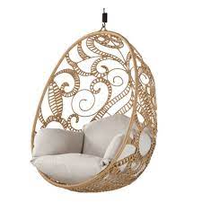Profitez de moments de détente au jardin mais également à la maison puisque certains de nos fauteuils suspendus et hamacs suspendus peuvent aussi être utilisés en intérieur. Fauteuil Suspendu De Jardin En Resine Imitation Rotin Et Coussin Ecru Boayana Maisons Du Monde