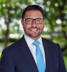 Real Estate Agents in 33138