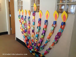 Nothing Says Happy Hanukkah Like A Crazy Cool Menorah Remesla Podelki Detskie Podelki