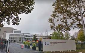 Valenton Arretes Apres S Etre Introduits Chez Les Pompiers Le Parisien