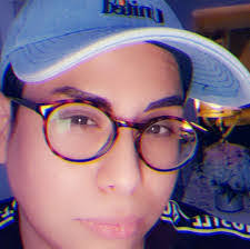 Deisi Rosas's Instagram, Twitter & Facebook