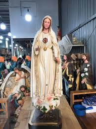 John paul tự ghi đức mẹ fatima đã cứu cuộc sống của mình, nói rằng ông nhìn thấy cô ấy can thiệp để làm chệch hướng cánh tay của tay súng và duy trì ý thức đi xe đến bệnh năm 1947, sơ lucia đã để lại thứ tự dorothean và tham gia thứ tự dòng camêlô ở một tu viện ở coimbra, bồ đào nha. TÆ°á»£ng Ä'á»©c Máº¹ Fatima Catholic Vietnam Máº«u Ä'áº¹p Xuáº¥t Kháº©u Chau Au