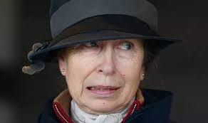 Meghan Markle and Prince Harry hide possible hidden message for Queen in  new statement