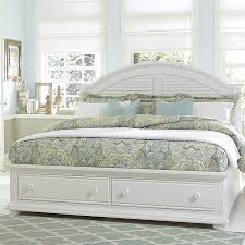 Explore the newest bedroom collections. Amazon Com Liberty Furniture Industries Summer House Queen Storage Bed Oyster White Furniture Decor