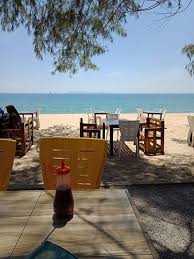 21 hotel di kuala terengganu | terbaik di pusat bandar dan tepi pantai. Permandangan Buai Di Tepi Pantai Dari Restoran Photo De Mr Celup Tepung Special Pantai Penarik Tripadvisor
