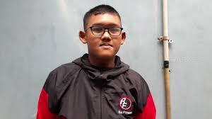 He was considered morbidly obese. Cerita Arya Permana Ditempa Ade Rai Hingga Turun 109 Kg