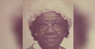 Barbara Easley's Instagram, Twitter & Facebook