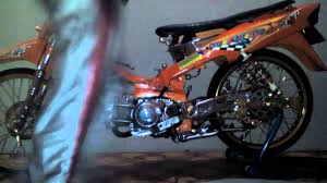 Home vega zr modif drag / yamaha vega zr merupakan jajaran motor bebek yang cukup dikenal di tanah air, dengan kapasitas mesin yang disematkan adaah 115cc membuat tampilan body dari yamaha vega zr ini cukup ramping namun desain dan warna serta model lampu memberikan kesan sporty jadi cocok untuk ditunggangi. Vega Oren Test Youtube