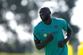 Romelu lukaku has completed part of his chelsea medical in milan and he will now fly to london to complete his £98 million ($136m) transfer from inter. Wrxjjjlpc2xyum