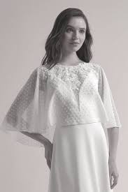 Das perfekte hochzeitskleid für jede frau. Brautkleid Celine Cape Bridal Concept Store Das Brautstubchen