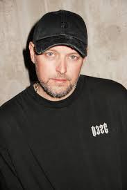 Ben Evers's Instagram, Twitter & Facebook