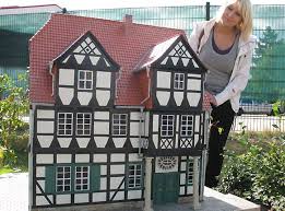 Fachwerkhaus Aus Quedlinburg Als Miniaturbauwerk Fachwerkhauser Quedlinburg Miniatur