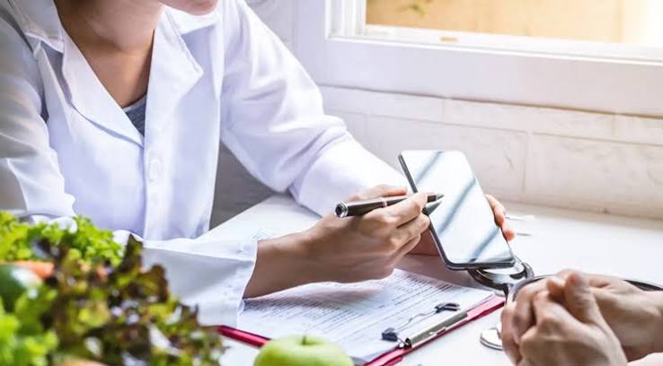 Is a High-Deductible Health Plan Right for you? | UROne Benefits®
