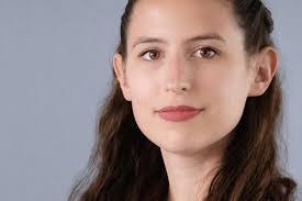 Judith Henke's Instagram, Twitter & Facebook