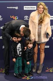 La relación de shakira y gerard piqué llenó miles de titulares cuando se hizo pública. Los Problemas De Salud De Los Hijos De Shakira Y Pique