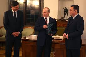 Pahor s Putinom na sprehod