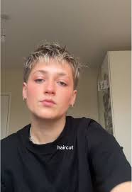 lil mullet moment #nonbinarytiktok #hairtok #fyp #lgbt