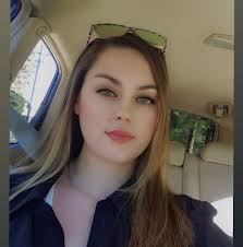 Author (Dede Hawkins)