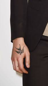Blue or bright colors for a swallow means that it's. Top Sparrow Tattoos For A Cool And Stylish Look Tattooli Com
