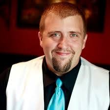 Wayne Isgrigg's Instagram, Twitter & Facebook